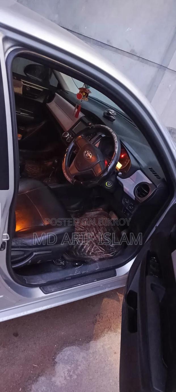 Toyota Axio 2014 Silver