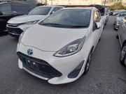 Toyota Aqua 2021 Pearl for sale