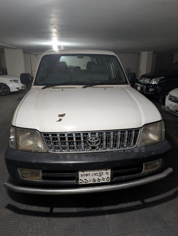 Toyota Land Cruiser Prado 2.7 5dr 2004 White