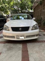 Toyota Crown 2005 White for sale