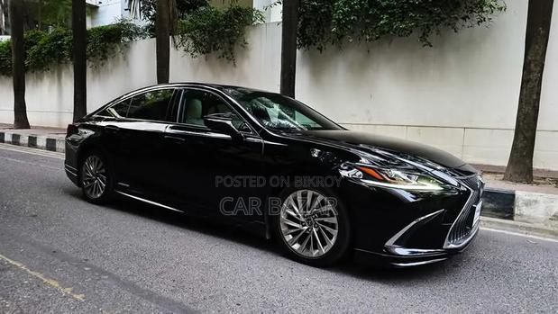 Lexus ES 300h Ultra Luxury 2020 Black