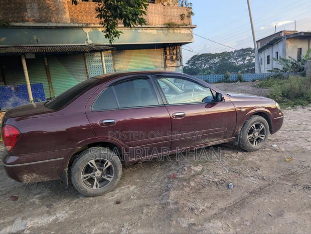 Nissan Sylphy 2004 Maroon