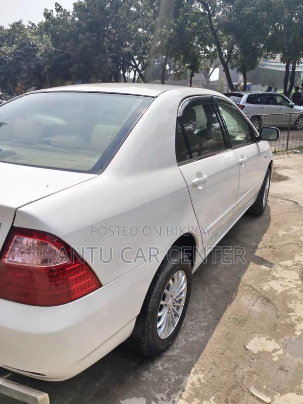 Toyota Corolla RunX 2005 White