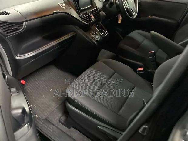Toyota Noah 2021 Black