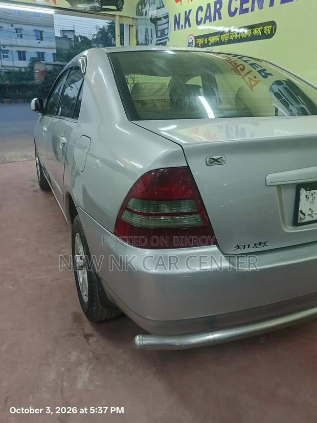Toyota Corolla Sedan Automatic 2004 Silver