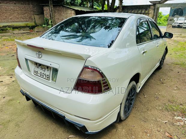 Toyota Corolla 2005 White