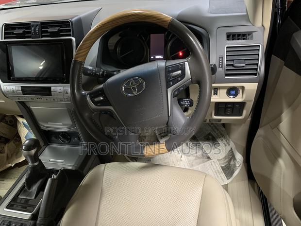Toyota Land Cruiser Prado 2.7 2021 Black