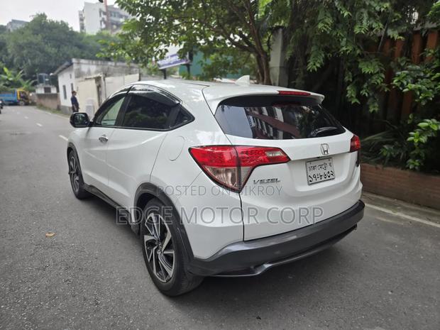 Honda Vezel 1.5 2WD 2016 Pearl