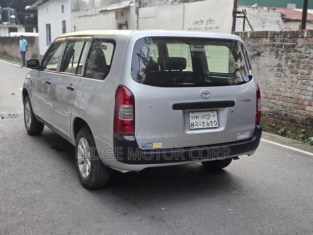 Toyota Probox 1.5 CNG 2WD 2013 Silver