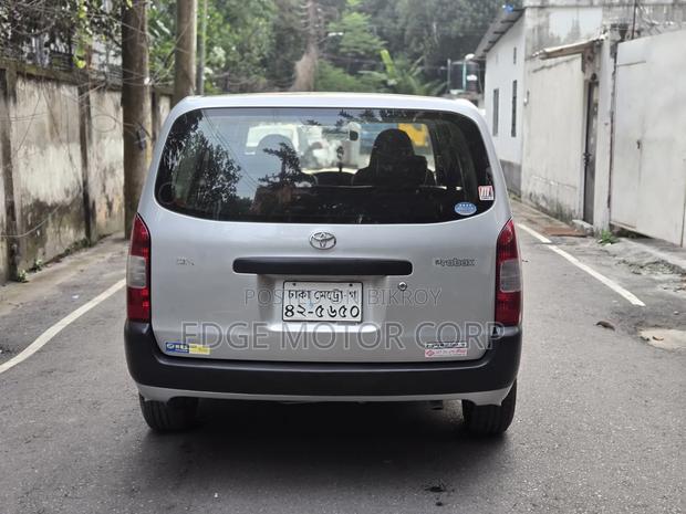 Toyota Probox 1.5 CNG 2WD 2013 Silver