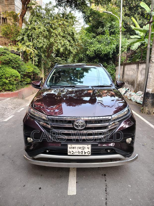 Toyota Rush 1.5 RWD 2021 Maroon