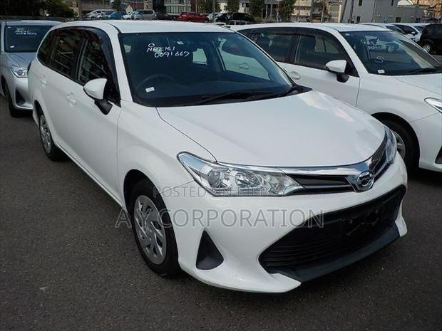 Toyota Axio 2020 Silver