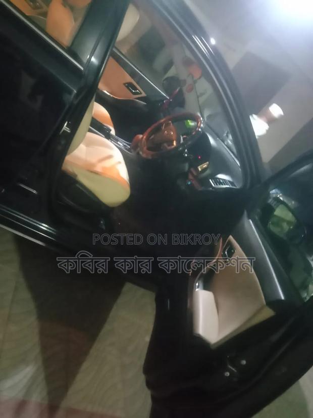 Toyota Premio 2018 Black