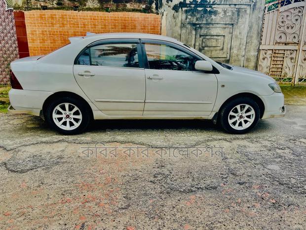 Toyota Corolla 2001 Silver