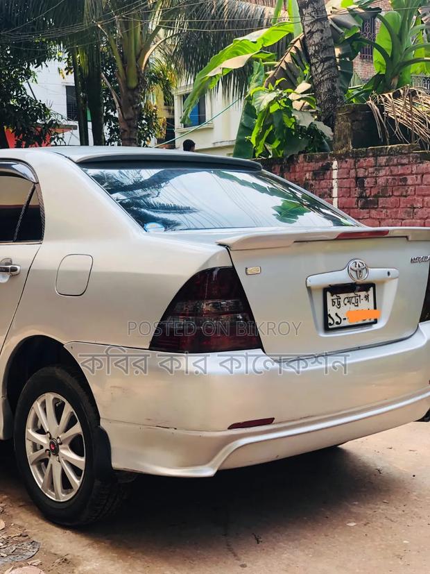 Toyota Corolla 2001 Silver