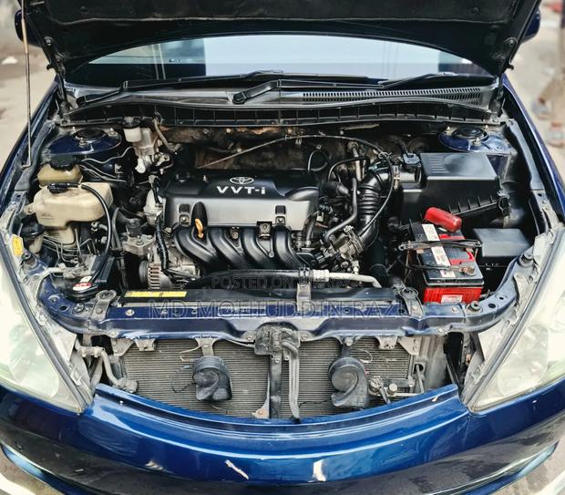 Toyota Allion 2005 Blue