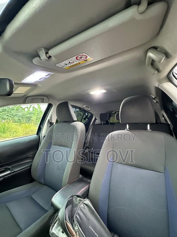 Toyota Aqua 2017 Blue