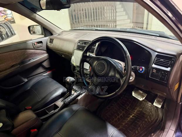 Toyota Mark II 2000 Blue