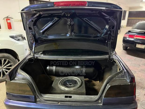 Toyota Mark II 2000 Blue