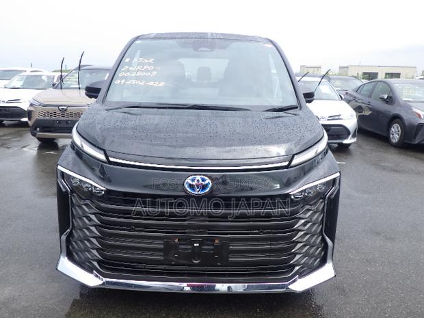 Toyota Voxy Hybrid S-Z 2WD 7-Seater 2022 Black