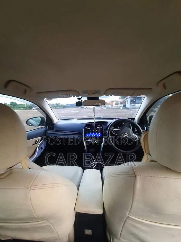 Toyota Premio 1.5 FWD 2017 Black