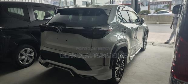 New Toyota Yaris 2022 Pearl