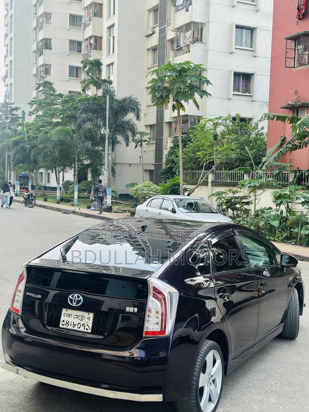 Toyota Prius 2013 Purple