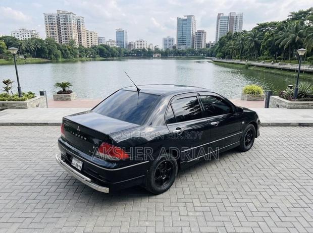 Mitsubishi Lancer 2002 Black