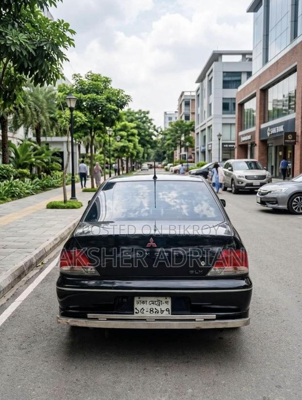 Mitsubishi Lancer 2002 Black