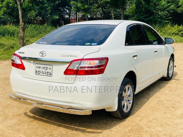Toyota Premio 1.5 FWD 2016 Pearl