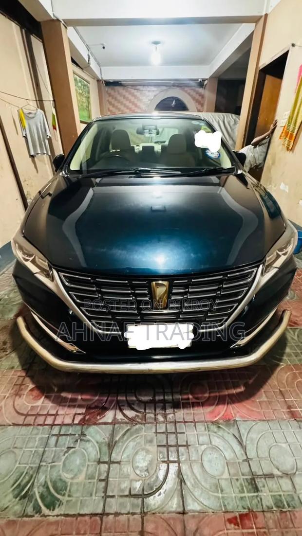 Toyota Premio 2017 Blue