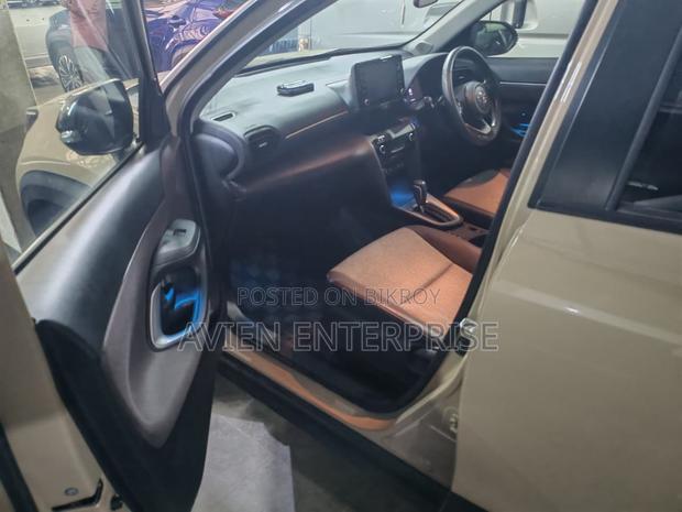 Toyota Yaris Cross 1.5 Hybrid FWD 2022