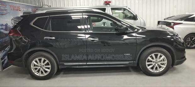 New Nissan X-Trail 2.0 Hybrid AWD 2020 Black