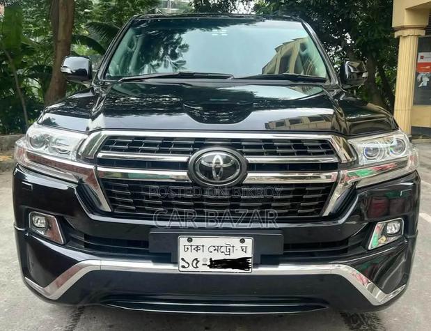 Toyota Land Cruiser 4.5 V8 VXR 2018 Black