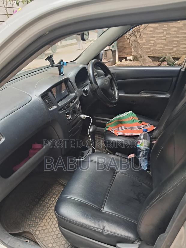 Toyota Probox 2005 Silver