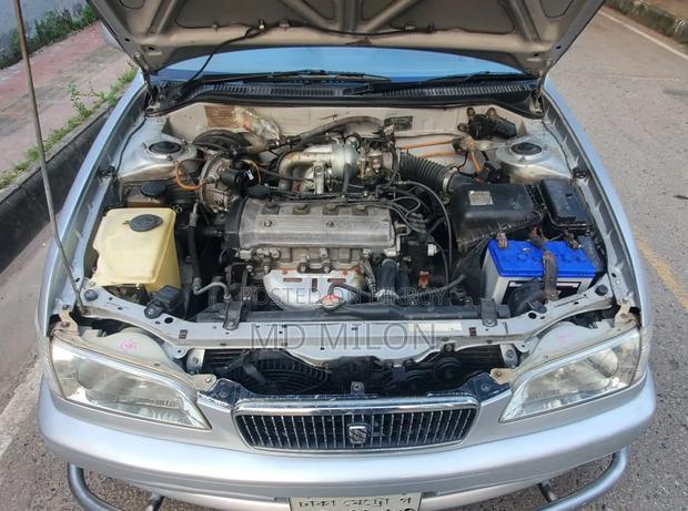 Toyota Sprinter 1999 Silver