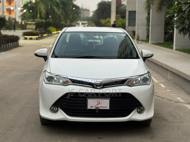 Toyota Axio 1.5 X 2WD 2017 Pearl