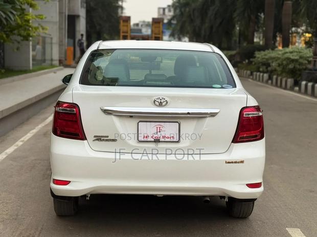 Toyota Axio 1.5 X 2WD 2017 Pearl