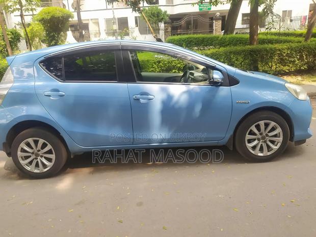 Toyota Aqua 2013 Blue