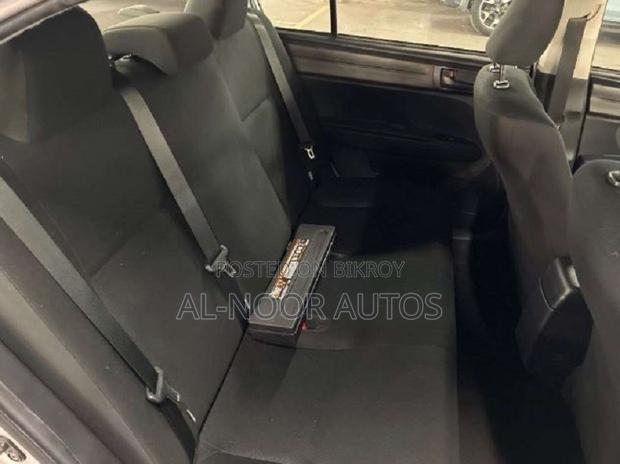 Toyota Axio 2021 Silver