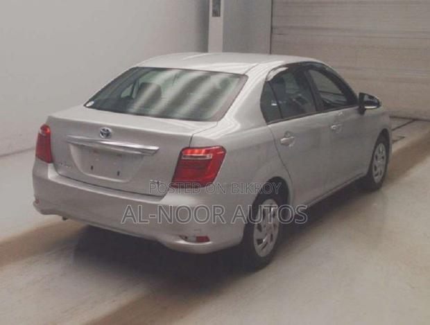 Toyota Axio 2021 Silver