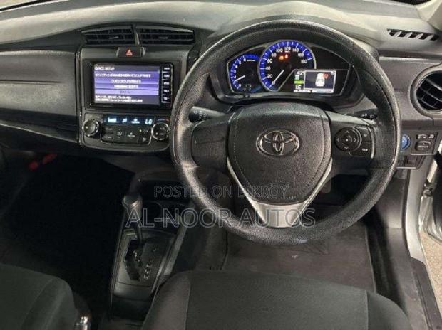 Toyota Axio 2021 Silver