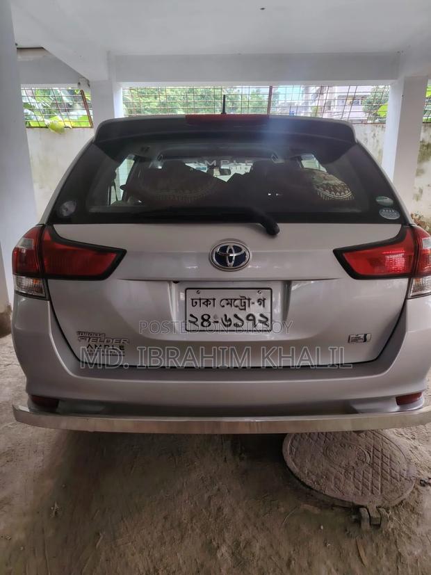 Toyota Corolla Fielder 2020 Silver