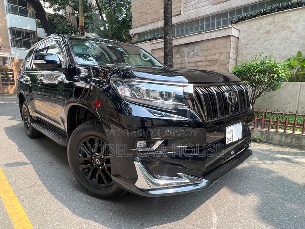 Toyota Land Cruiser Prado 2021 Black