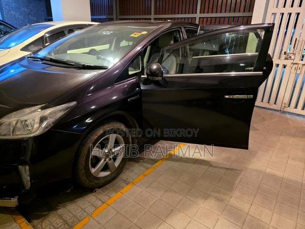Toyota Prius 2013 Red