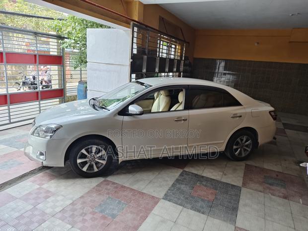 Toyota Premio 1.5 FWD 2014 Pearl