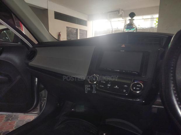Toyota Axio 2014 Silver