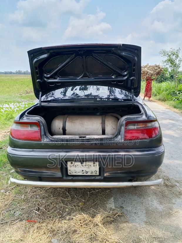 Toyota Carina 1.6 FWD Sedan 1997 Gray