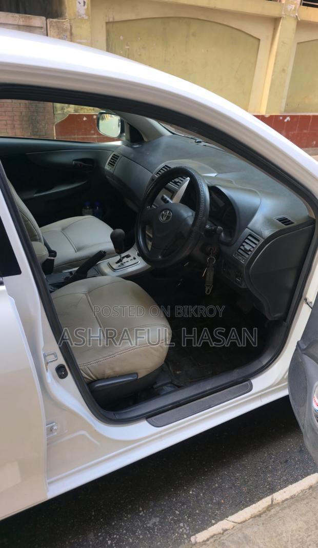 Toyota Corolla Fielder 2011 White
