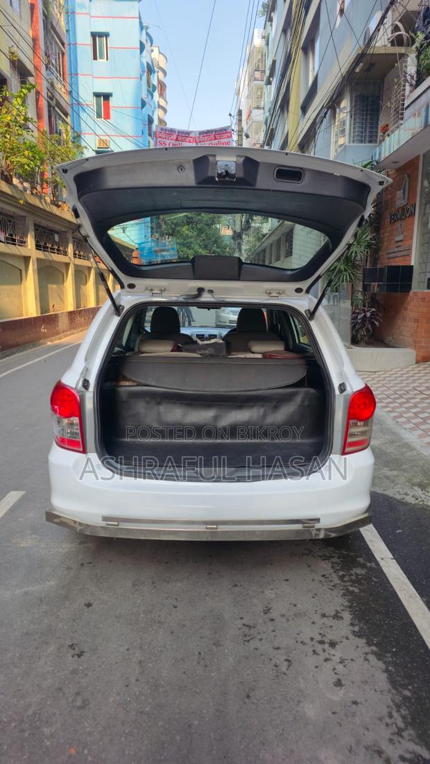 Toyota Corolla Fielder 2011 White